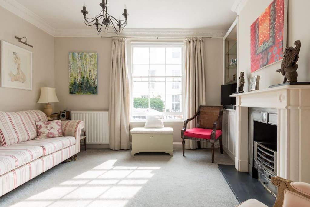 Four Bedroom Townhouse In Famous Suffolks Area Cheltenham Zewnętrze zdjęcie