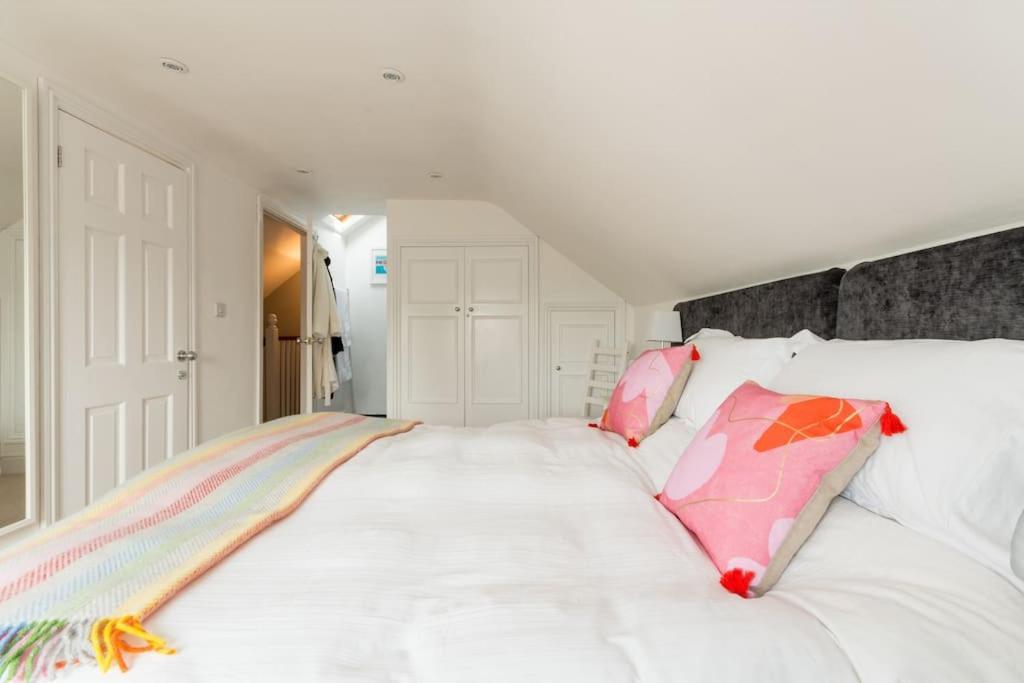 Four Bedroom Townhouse In Famous Suffolks Area Cheltenham Zewnętrze zdjęcie